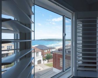 Stunning Maroubra Beachview Apt with Parking - Sydney - Balcony