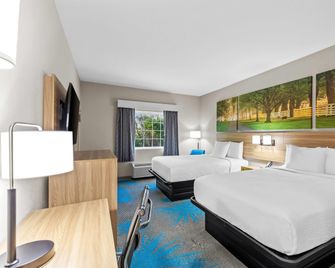 Days Inn & Suites by Wyndham Union City - Union City - Bedroom