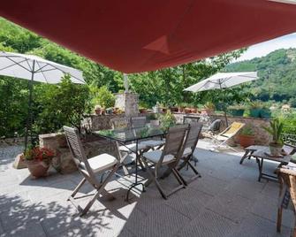 I Glicini free wifi area bbq - Lerici - Patio
