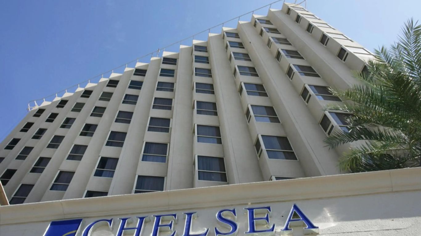 The Luxe Plaza Hotel