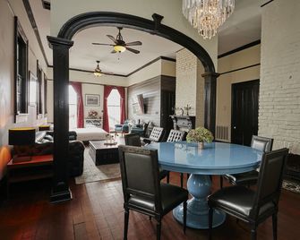 Royal Street Inn & Bar - Nueva Orleans - Comedor