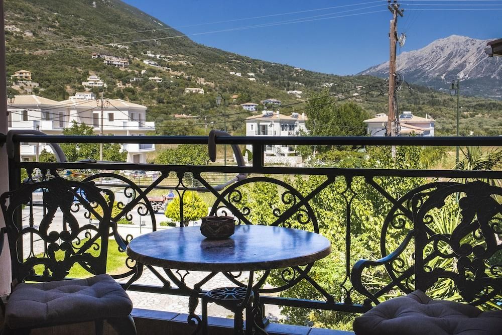 أوديون هوتل