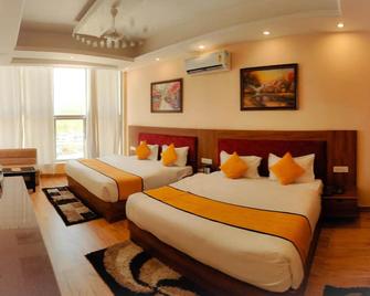 The Royal Bhumesh - Jammu - Bedroom