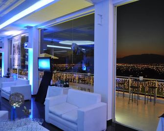 Portezuelo Hotel - סלטה