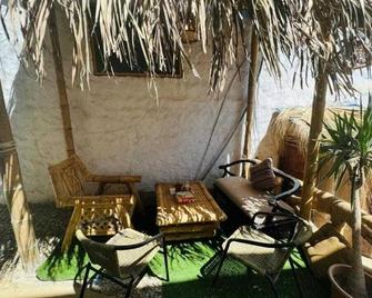 Mamma Mía - Mancora - Innenhof