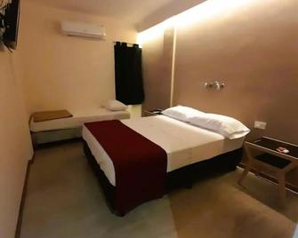 Hotel Vanderloo - Posadas - Schlafzimmer