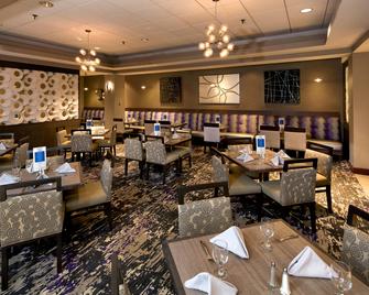 Embassy Suites by Hilton Portland Maine - Portland - Restaurant