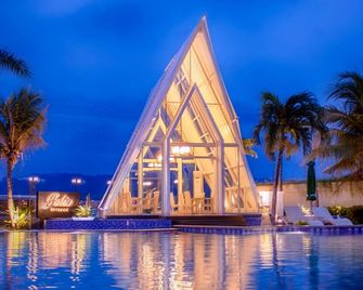 Swiss-Belhotel Silae Palu - Palu - Bâtiment