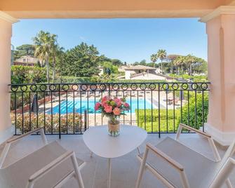 Hotel Brin d'Azur - Saint Tropez - Gassin - Balcón