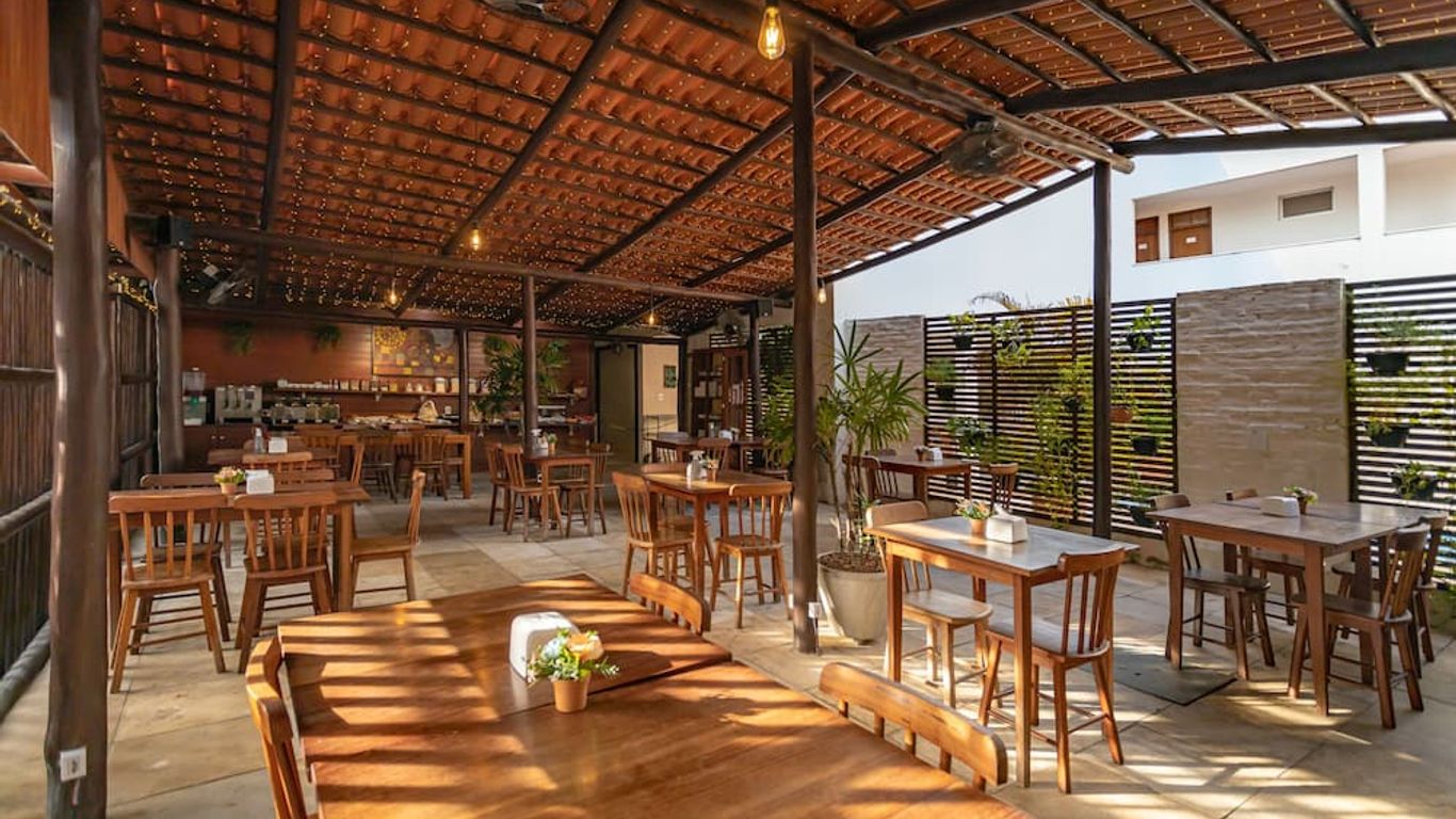 Valencia Hotel Natal