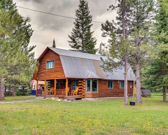 Peaceful Donnelly Retreat 1 Mi to Lake Cascade! - Donnelly - Gebäude