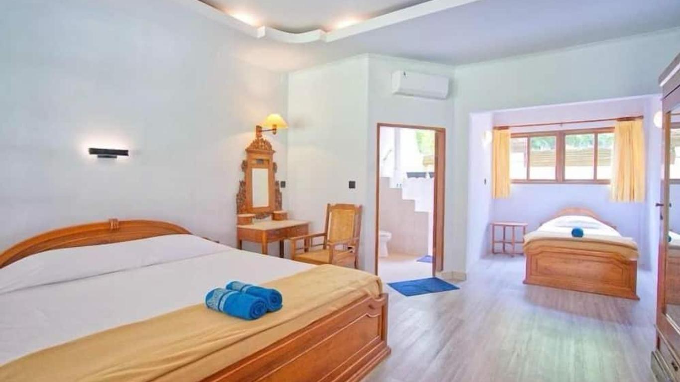 Un's Hotel - Bali