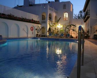 Brasilia - Chipiona - Pool