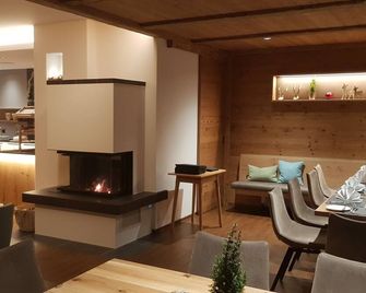 Hotel Bad Rain mit Oberstaufen PlusGolf - Oberstaufen - Dining room