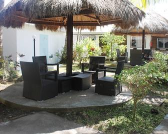 Paragayo Resort - Panglao - Innenhof