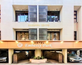 Fabhotel Embassy Park Bkc - Mumbai - Gebäude