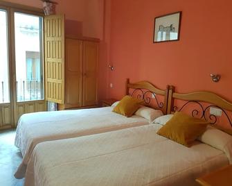 San Miguel - Segovia - Habitación