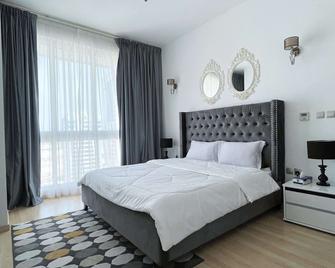 Spacious 2 Bedroom apartment in City Center - Seef - Chambre