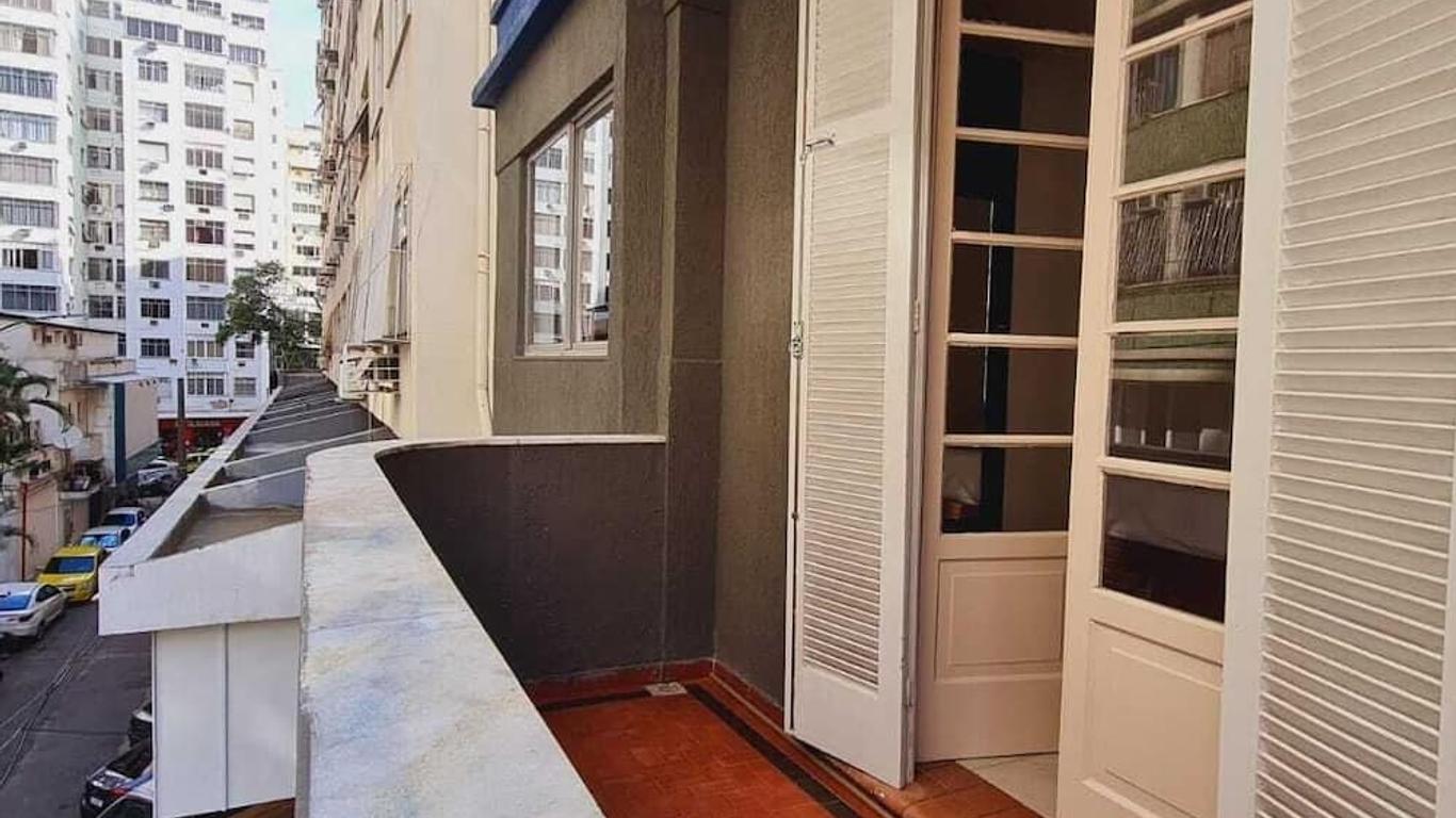 Copacabana Blue Hotel