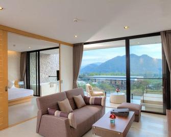 Botanica Khao Yai Resort - Pak Chong - Wohnzimmer