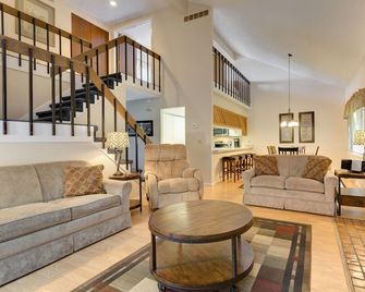The Highlands at Harbor Springs - Harbor Springs - Wohnzimmer