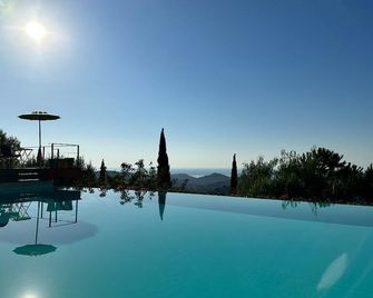 Relais San Damian - Imperia - Piscina