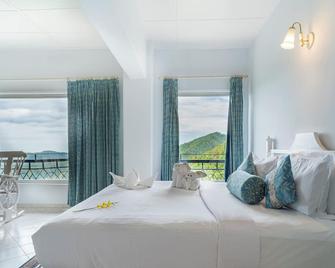 Toshali Royal View Resort - Shimla - Bedroom