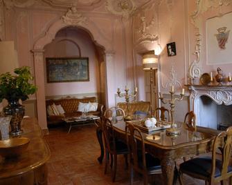 Palazzo Bonfranceschi - Belforte del Chienti - Sala pranzo