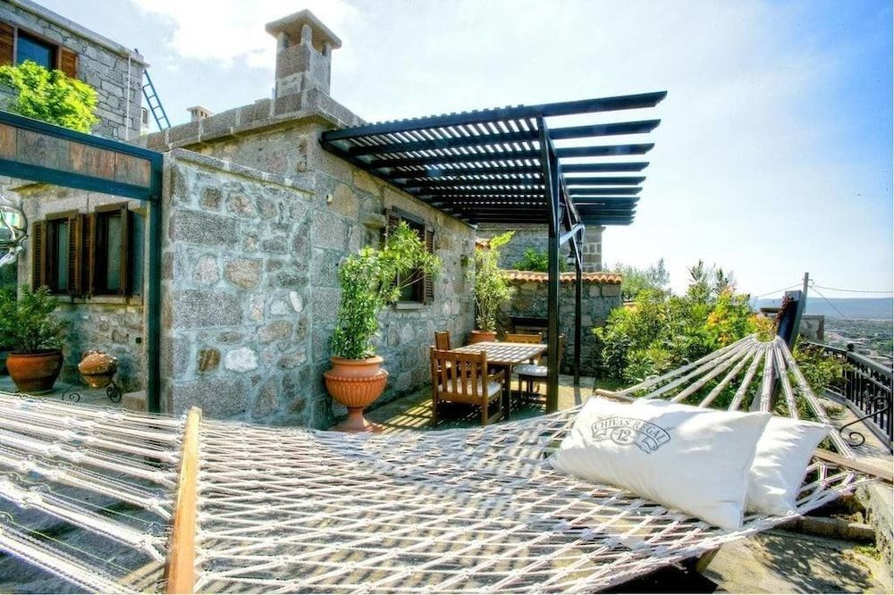 Idasos Tasodalar - Behram - Patio