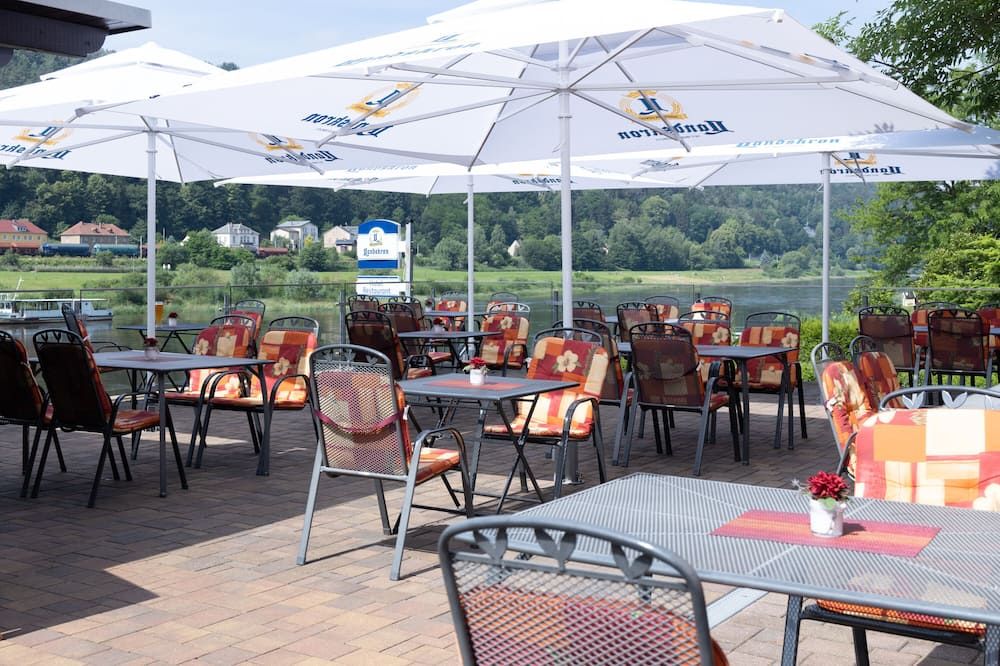 Hotel Elbpromenade - באד שאנדאו - מסעדה