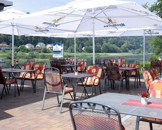 Hotel Elbpromenade - באד שאנדאו - מסעדה