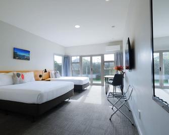 The Garden Hotel - Christchurch - Bedroom