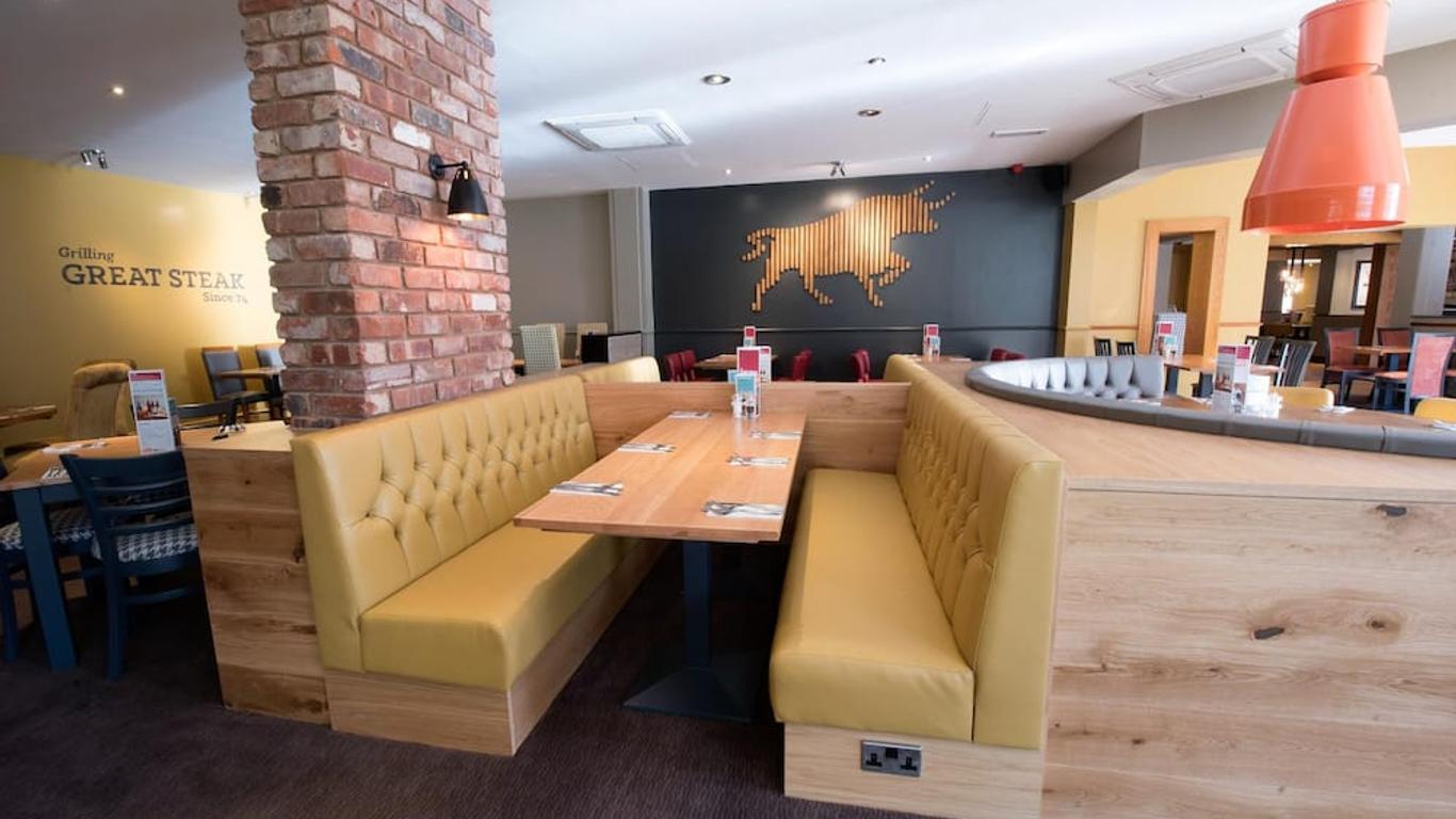 พรีเมียร์ อินน์ วอลซอลล์ - M6 J10