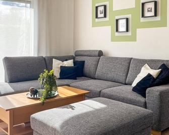 2 bedroom beautiful home in Angermünde/Herzsprung - Herzsprung - Sala de estar