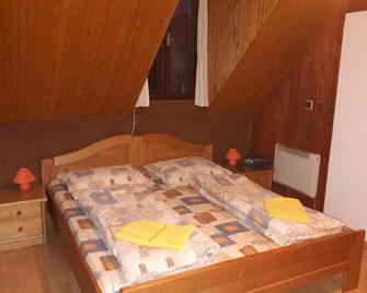 Penzion Janosikova Krcma - Valaská Dubová - Bedroom
