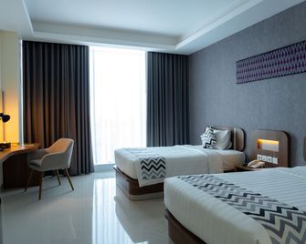 Unhas Hotel & Convention - Makassar - Bedroom
