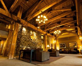 Tantalus Resort Lodge - วิสต์เลอ - ล็อบบี้