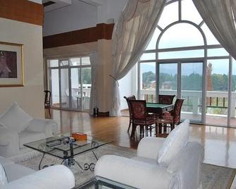 Kunming Dianchi Garden Hotel & Spa - Kunming - Salon