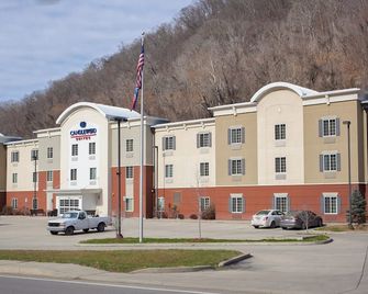 Candlewood Suites Logan by IHG - Logan - Gebäude