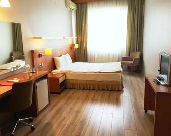 Cerkezkoy Business Hotel - Çerkezköy - Bedroom