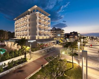 Hotel Ambasciatori - Riccione - Edificio