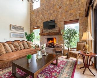 Mountain Luxury Mansion Valley And City Lights View. - Curridabat - Sala de estar