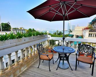 Xiamen Gulangyu Bay View Inn - Xiamen - Balcony