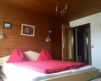 Haus Kernstock - Salzburgo - Habitación