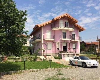 Casa dei Nonni - Pianezza - Edificio