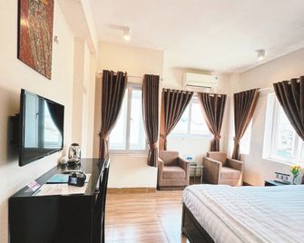 Canary Boutique Hotel - Hué