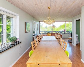 4 star holiday home in Løgstør - Løgstør - Comedor