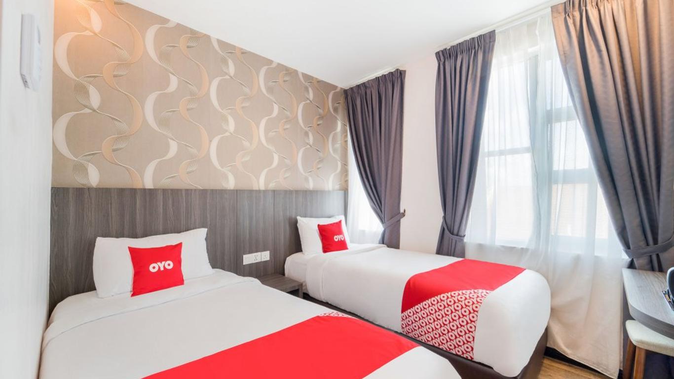 OYO 89386 Stay 365 Hotel