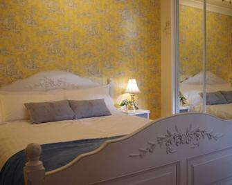 Astoria Retreat Bed & Breakfast - פרת' - חדר שינה