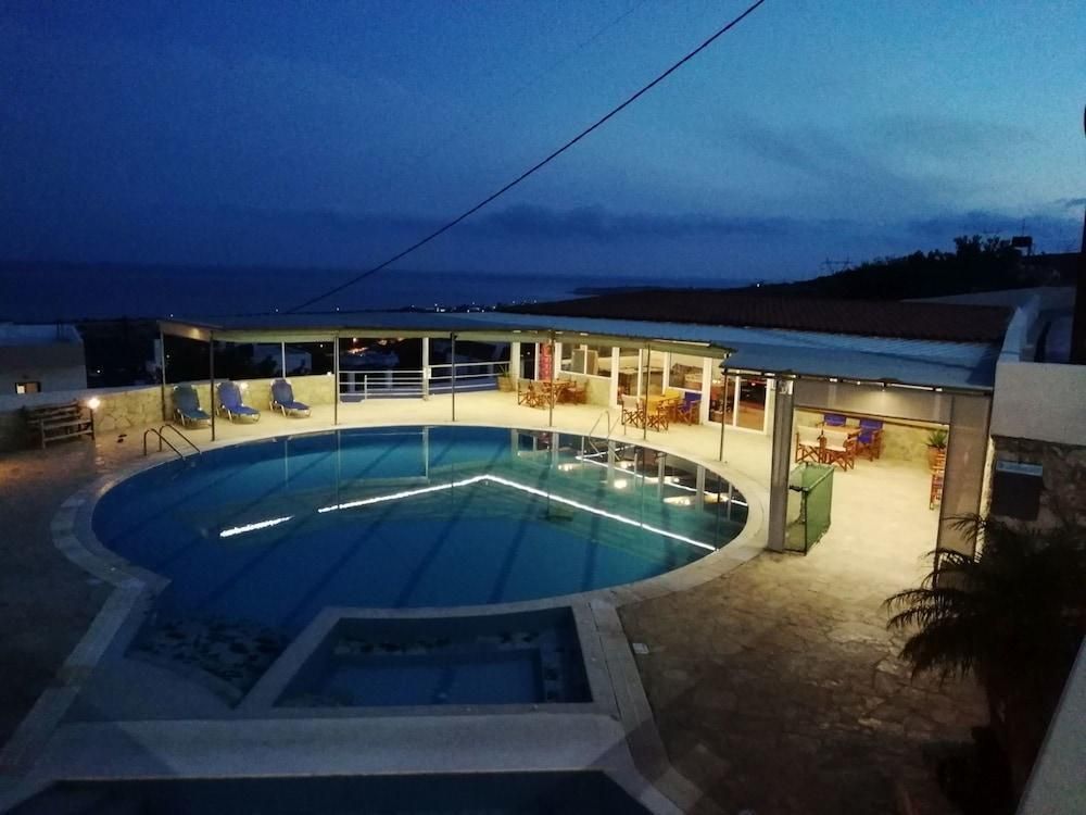 كريتا سويتس